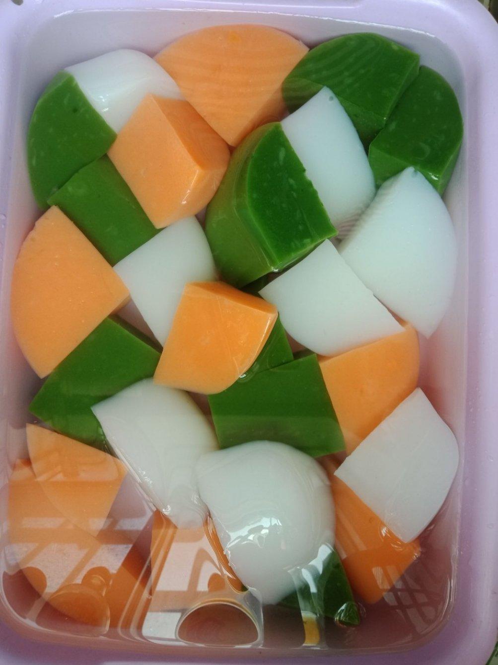 自制豌豆凉粉（10分钟就搞定）