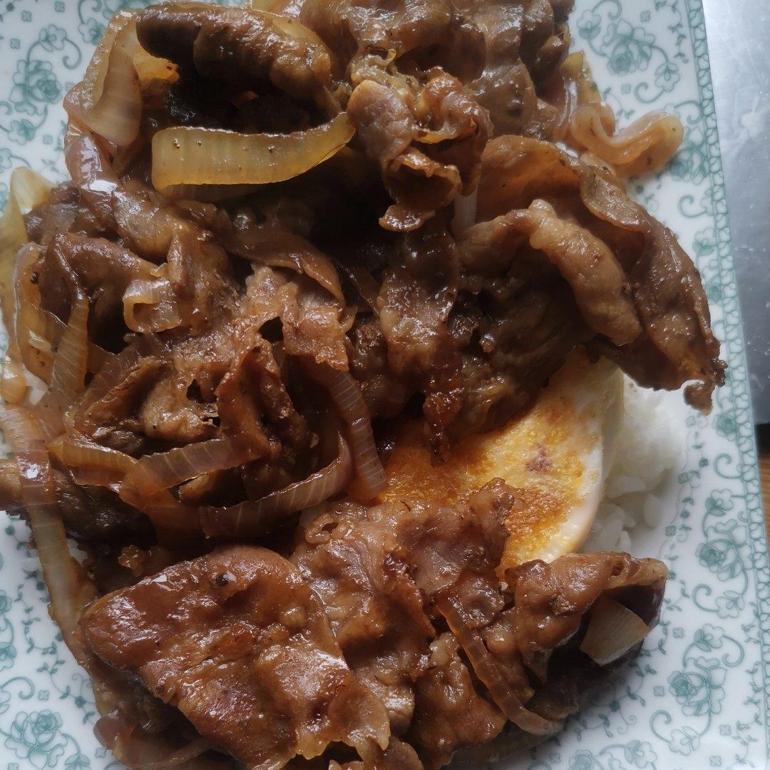 零失的日式肥牛饭✔绝绝子