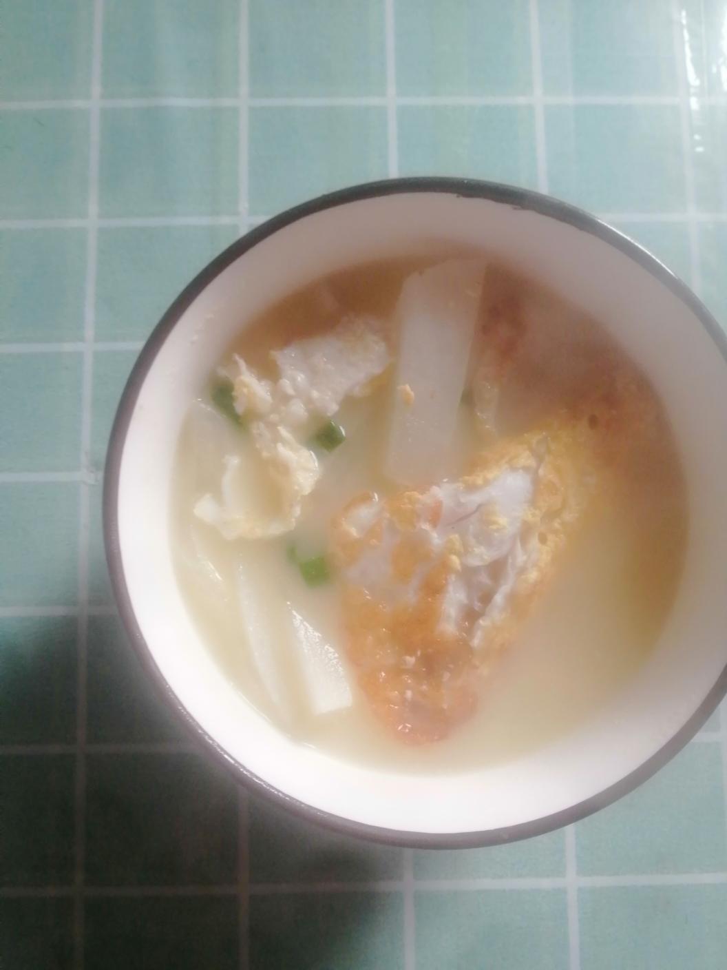 减脂萝卜鸡蛋汤