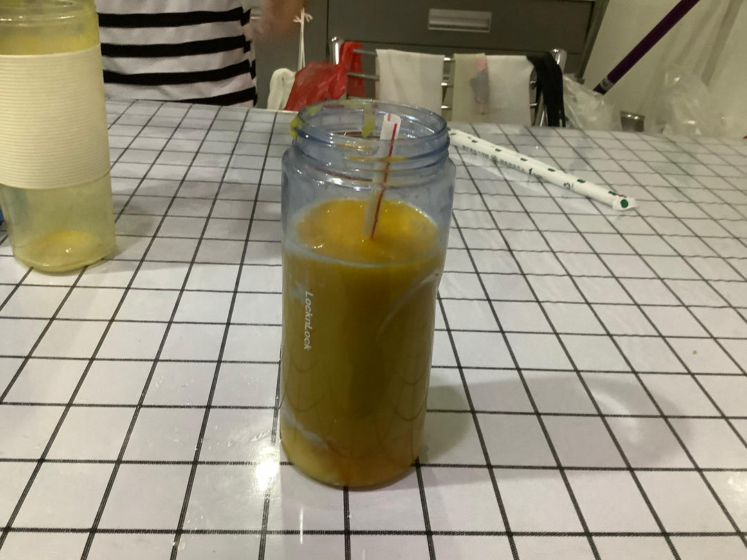 《Tinrry+》超多肉的啵啵杨枝甘露，夏日网红快乐水！