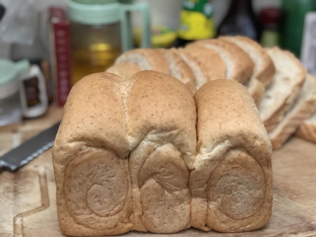 波兰种黑麦吐司