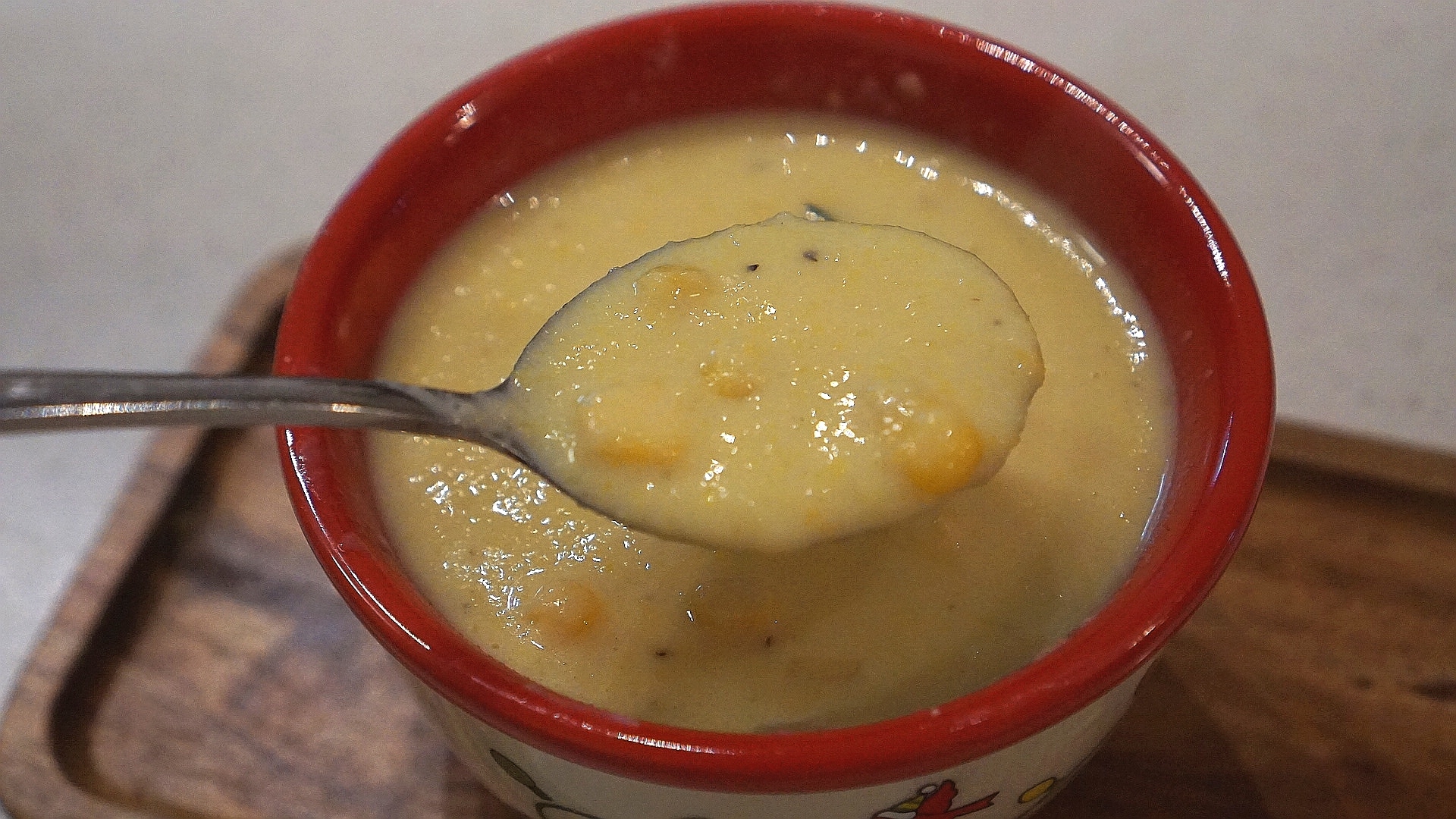 玉米浓汤（罐头快手版）的做法