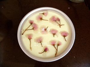 石榴夫妇的樱花蛋糕——简单易学的浪漫慕斯蛋糕，快来和暖小厨一起做起来吧！的做法 步骤22