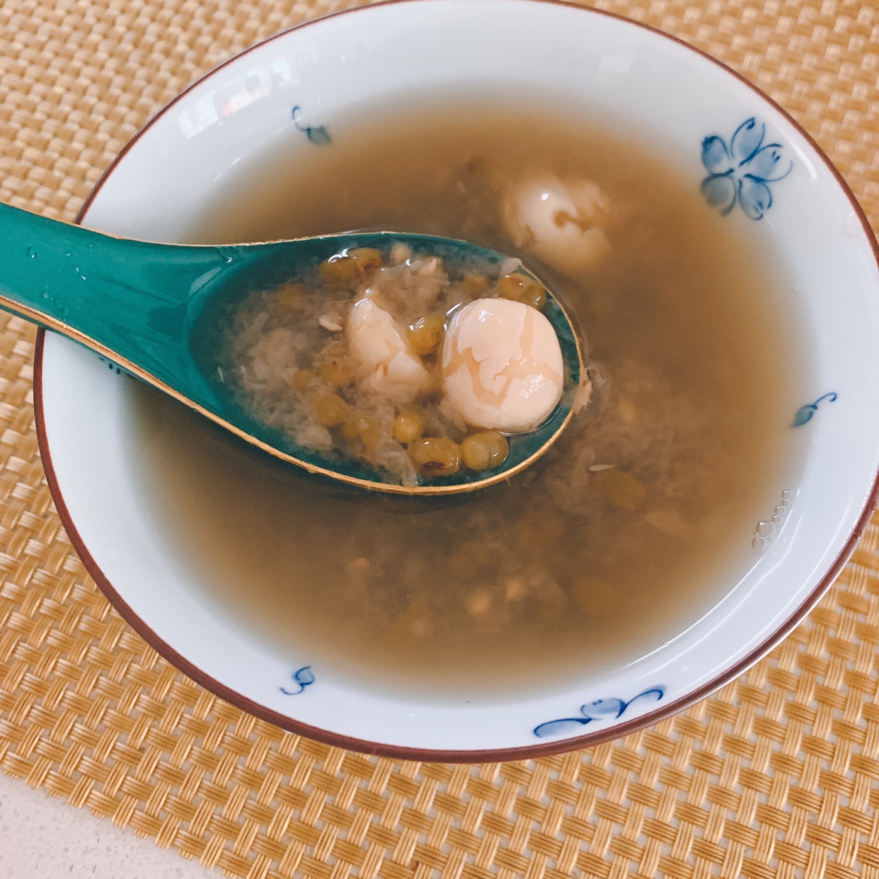 甜品-莲子绿豆汤的做法