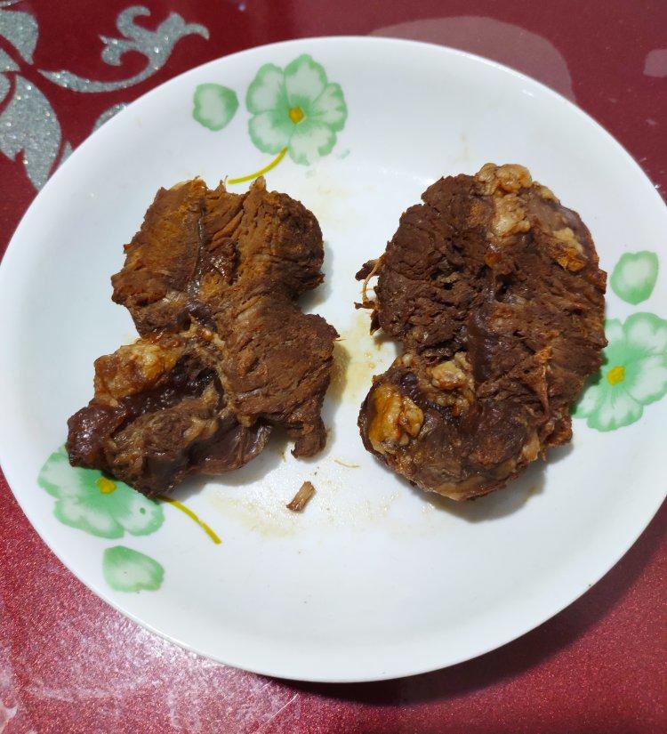 超简单的高压锅酱牛肉