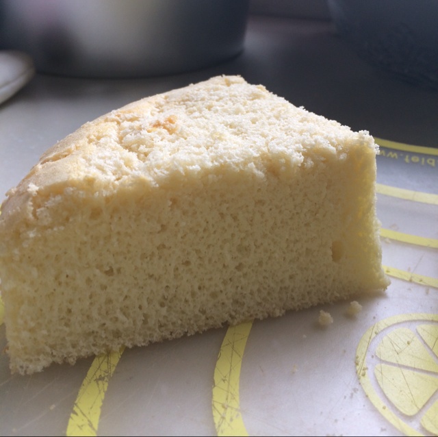 简单好做的8寸戚风蛋糕