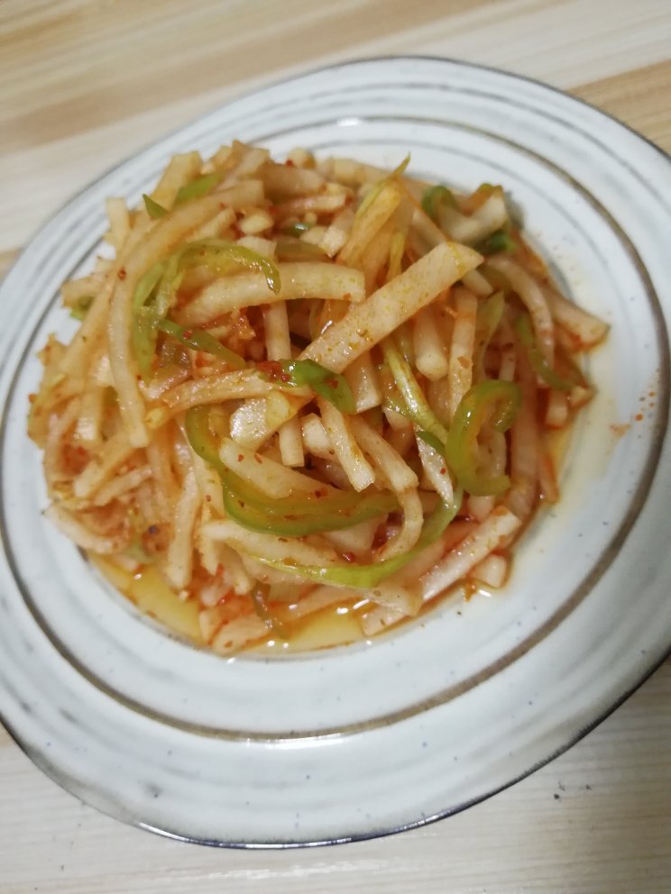 韩式小菜～爽口萝卜条拌菜