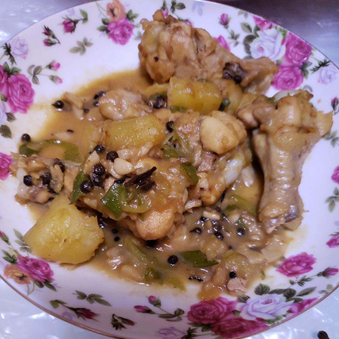 东北菜:鸡膀根炖土豆