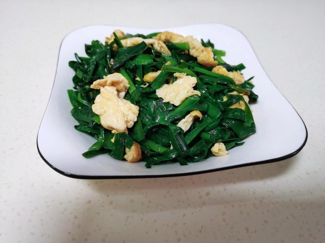 韭菜炒鸡蛋——三分钟快手下饭菜 掌握火候的秘诀