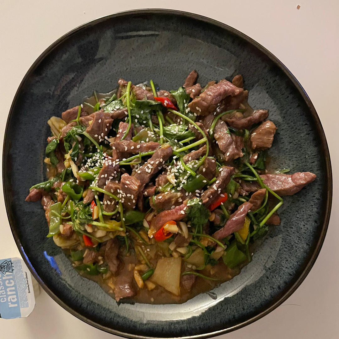 小炒黄牛肉，肉嫩味香！太好吃了简直是米饭杀手！