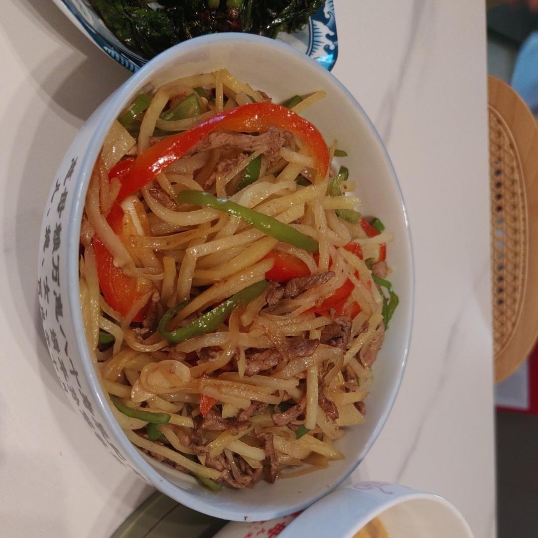 酸辣土豆肉丝——绝对最好吃！