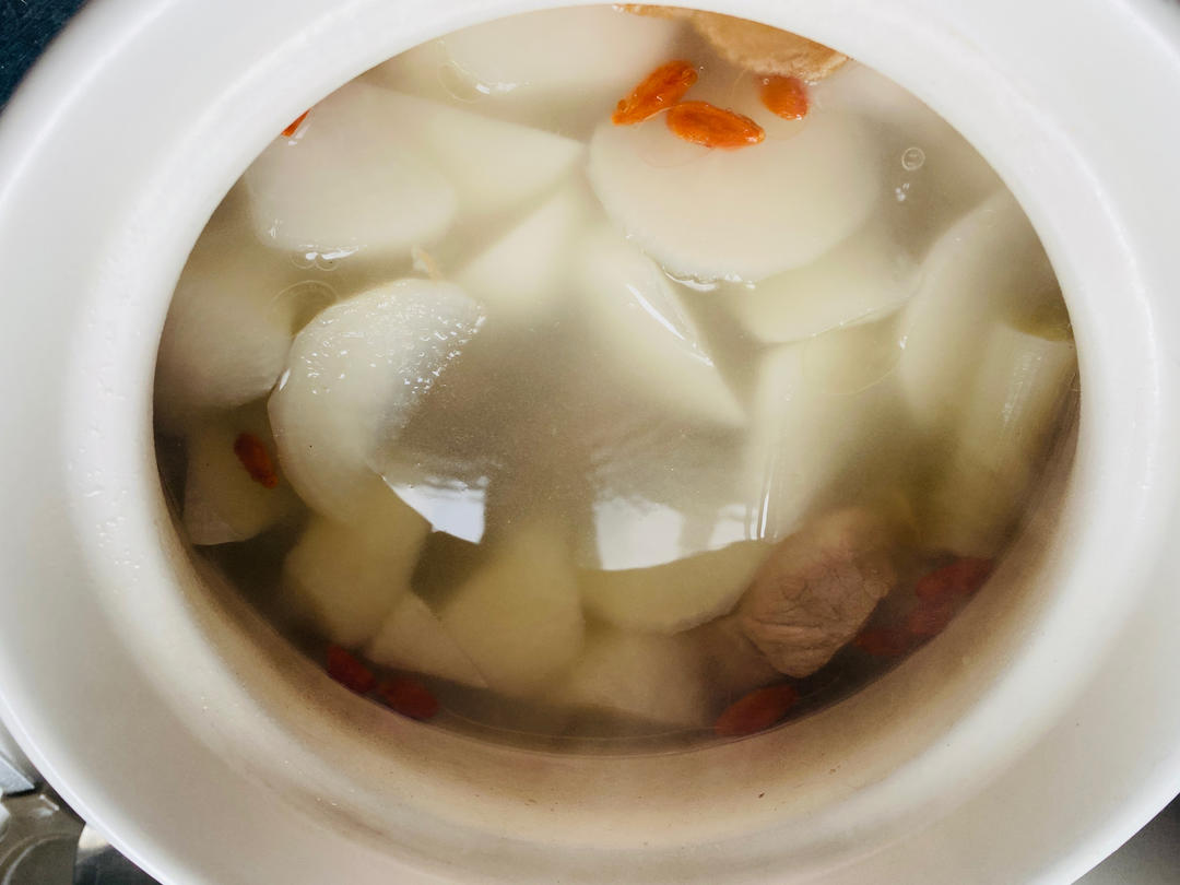 清炖排骨萝卜汤