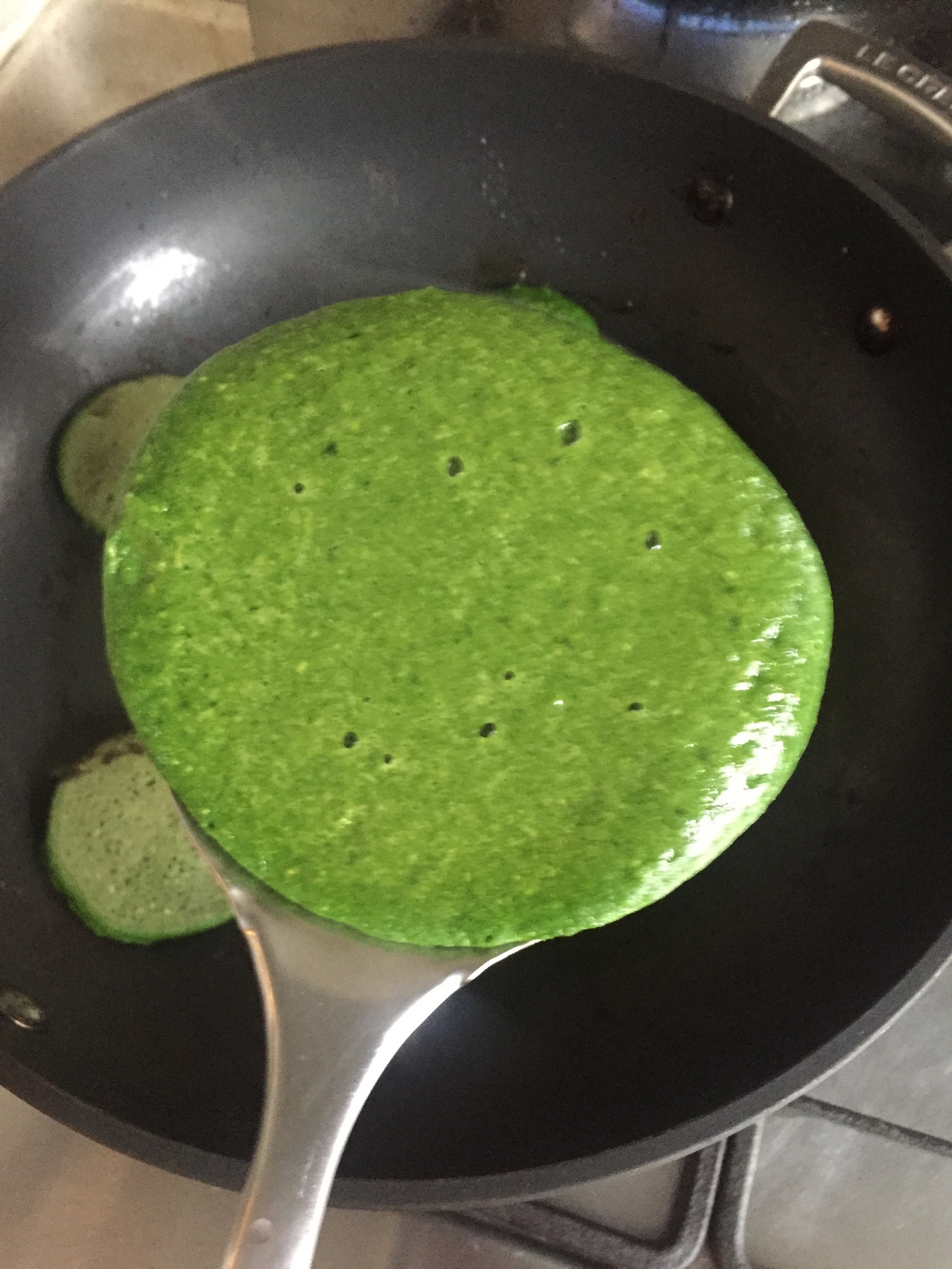 初五的健康绿绿pancake的做法
