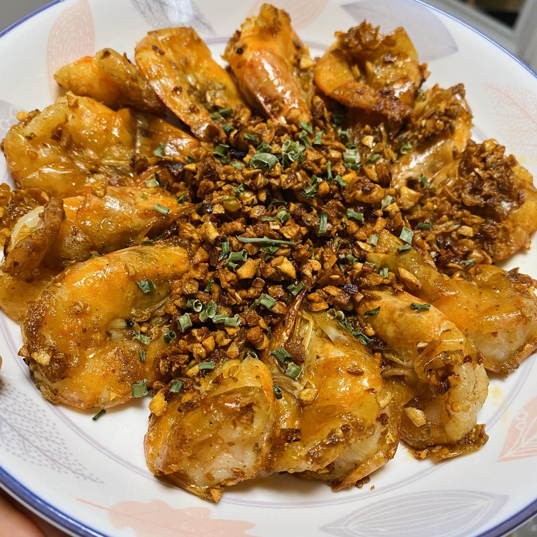 🦐黄金开背蒜爆虾🦐的做法