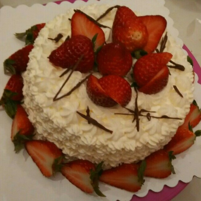 草莓生日蛋糕