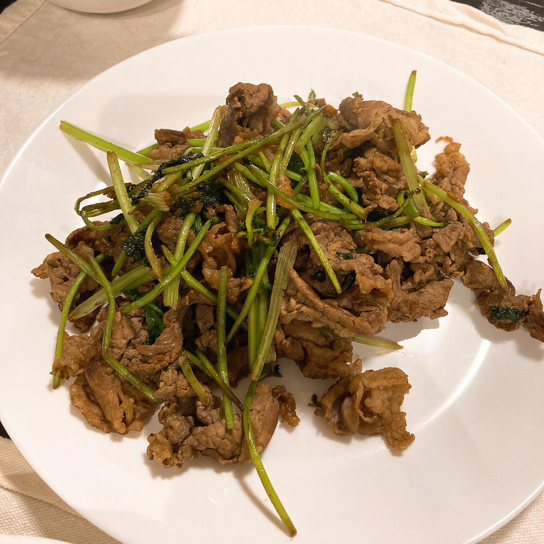 香菜牛肉