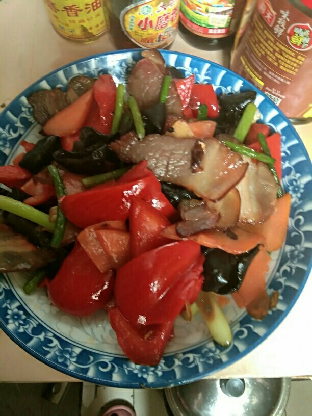 青红椒炒腊肉