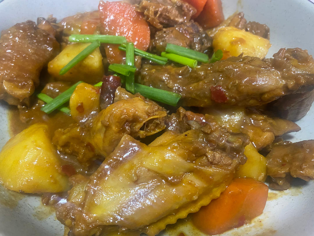 鲜香味浓土豆烧鸡（还是焖鸡？炒鸡？随便啦）