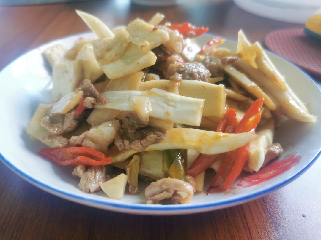 高笋炒肉