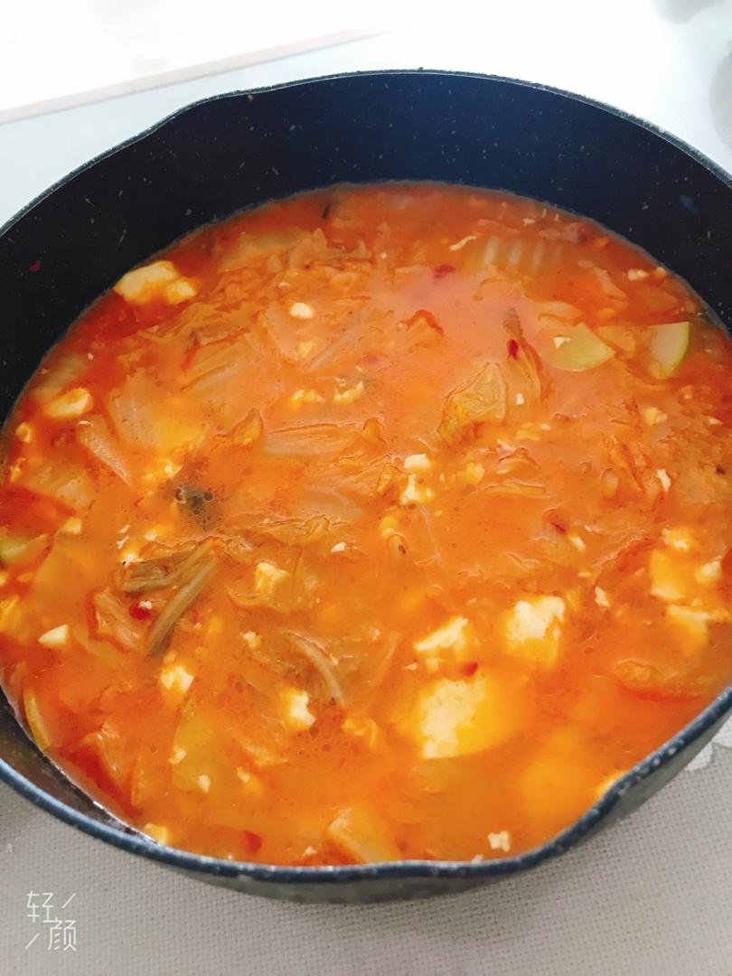 辣白菜豆腐汤