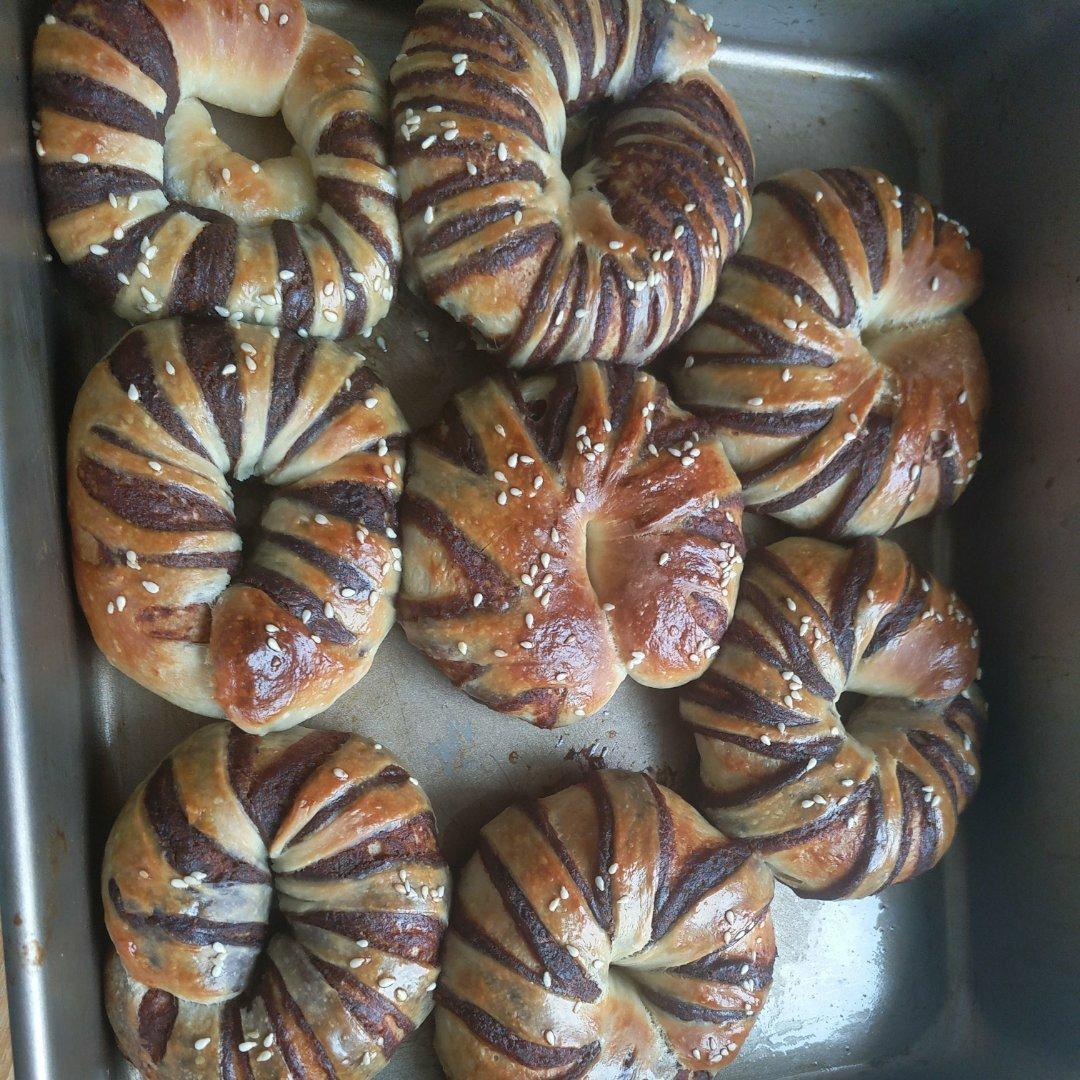 童年的记忆～豆沙面包圈烤箱版 简单易做新手必成功！