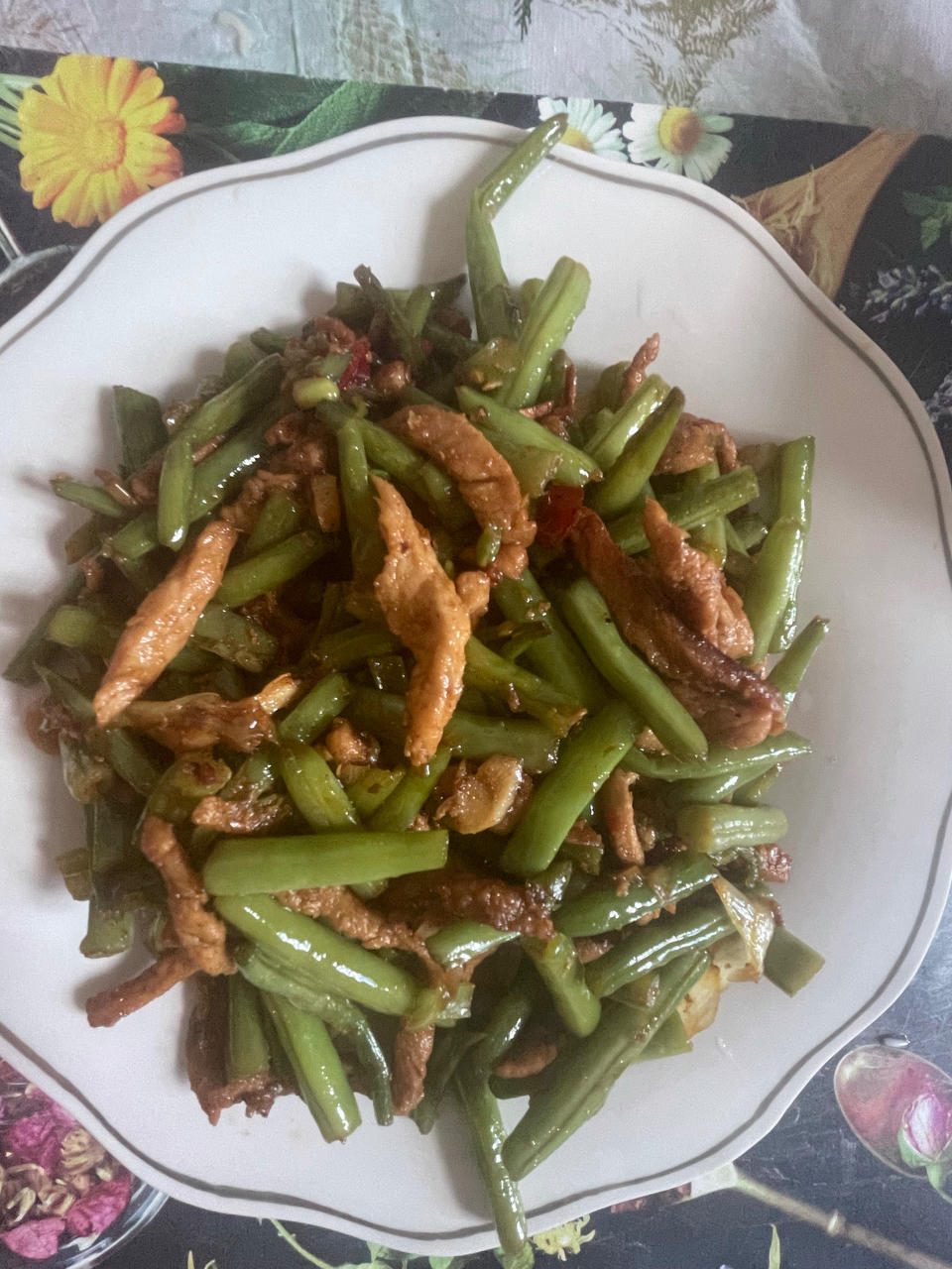 豆角炒肉丝