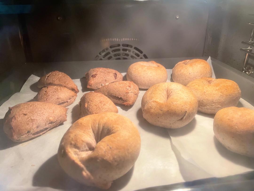 懒人全麦亚奇籽贝果的做法