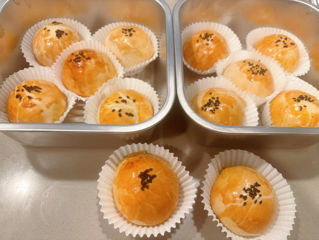 蛋黄酥（黄油版）无需揉面，超快手