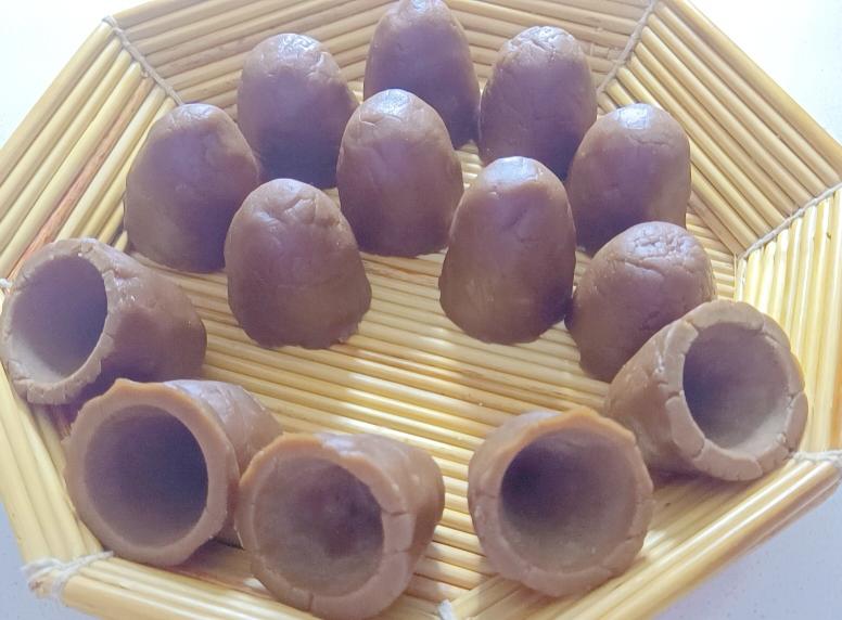红薯面窝窝头