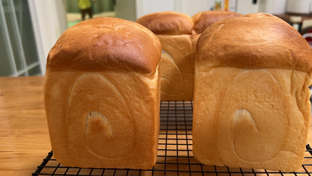 【简简厨房】北海道吐司，中种法和直接法。