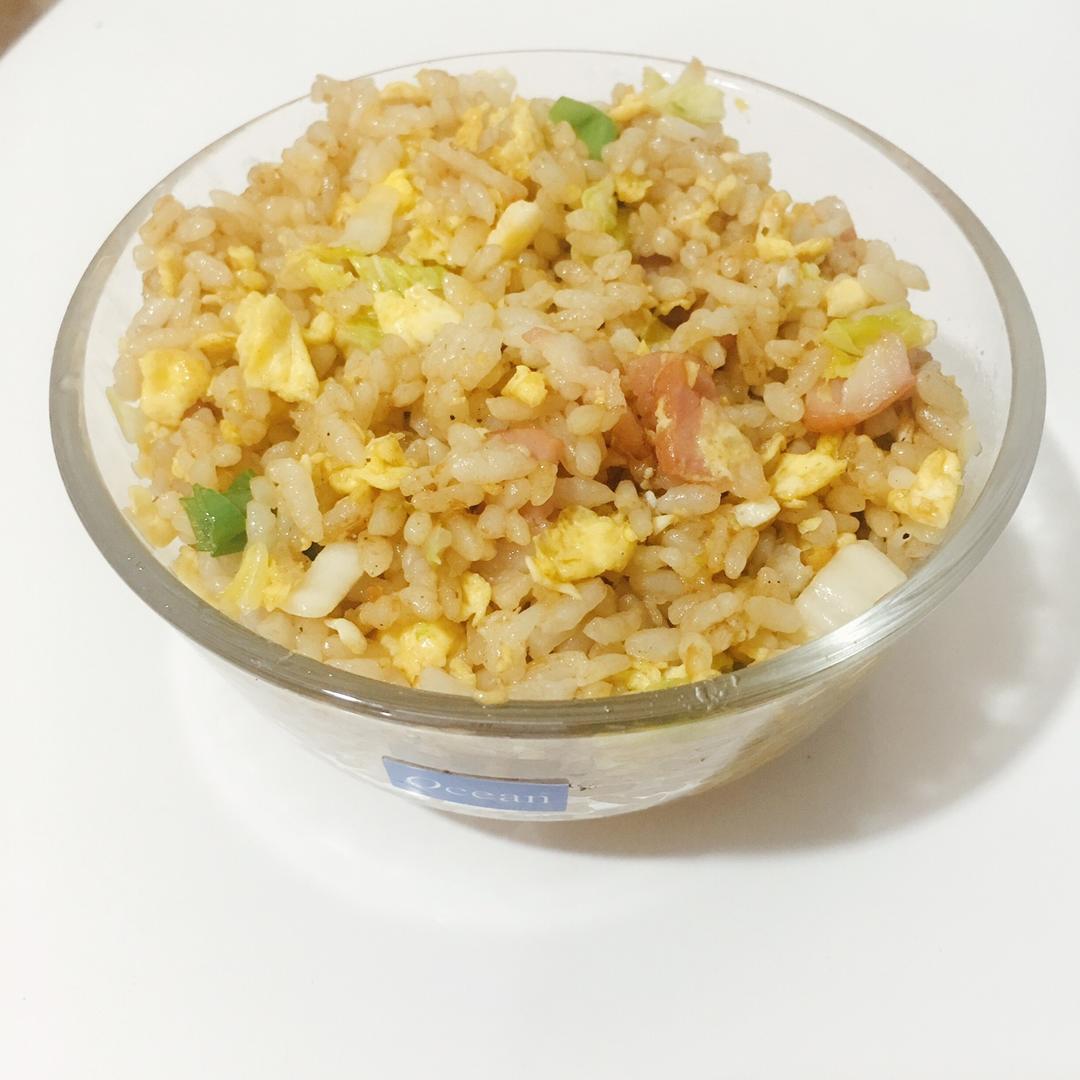 厨师长教你“蛋炒饭”如何做才好吃，答案都在这里面！