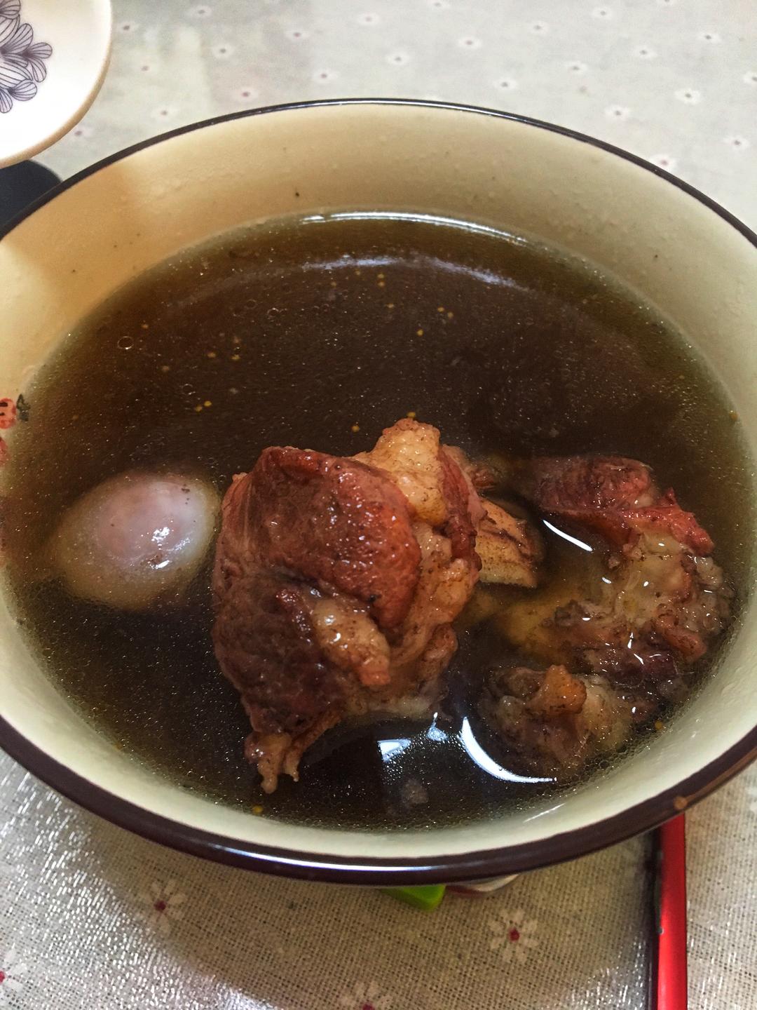 无花果赤小豆骨头汤的做法