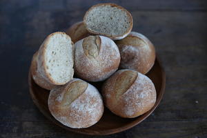 简餐面包－30%德国黑裸麦餐包的N种打开方式的做法 步骤1