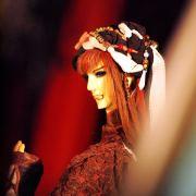 剑锋无情月葬人