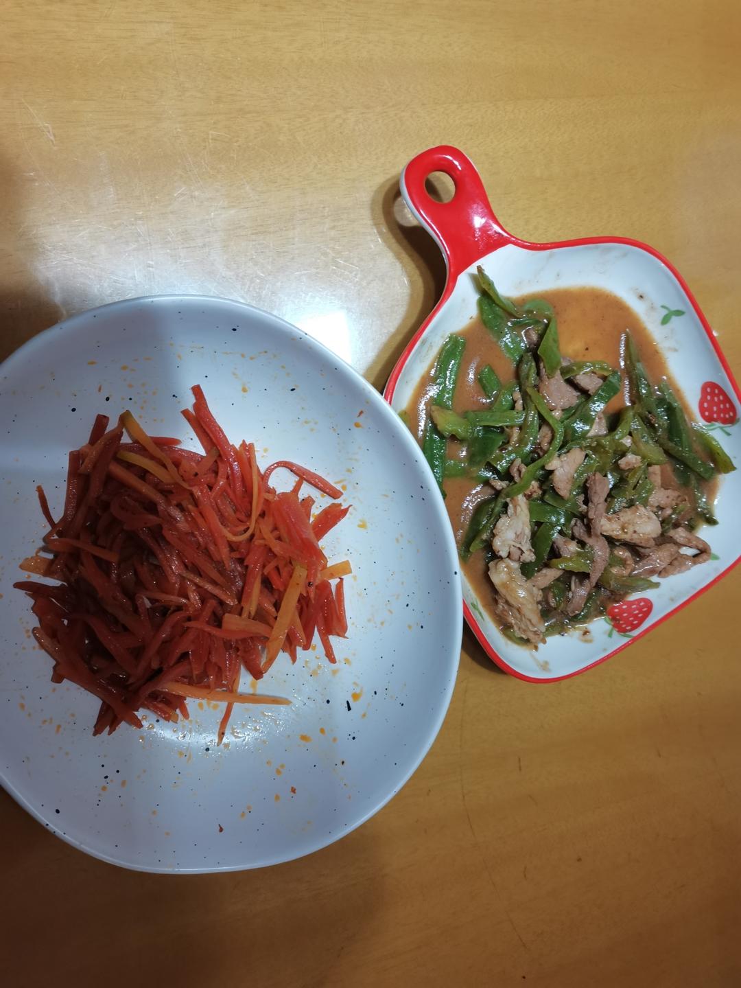 ‼️好吃到舔盘的青椒肉丝盖浇饭