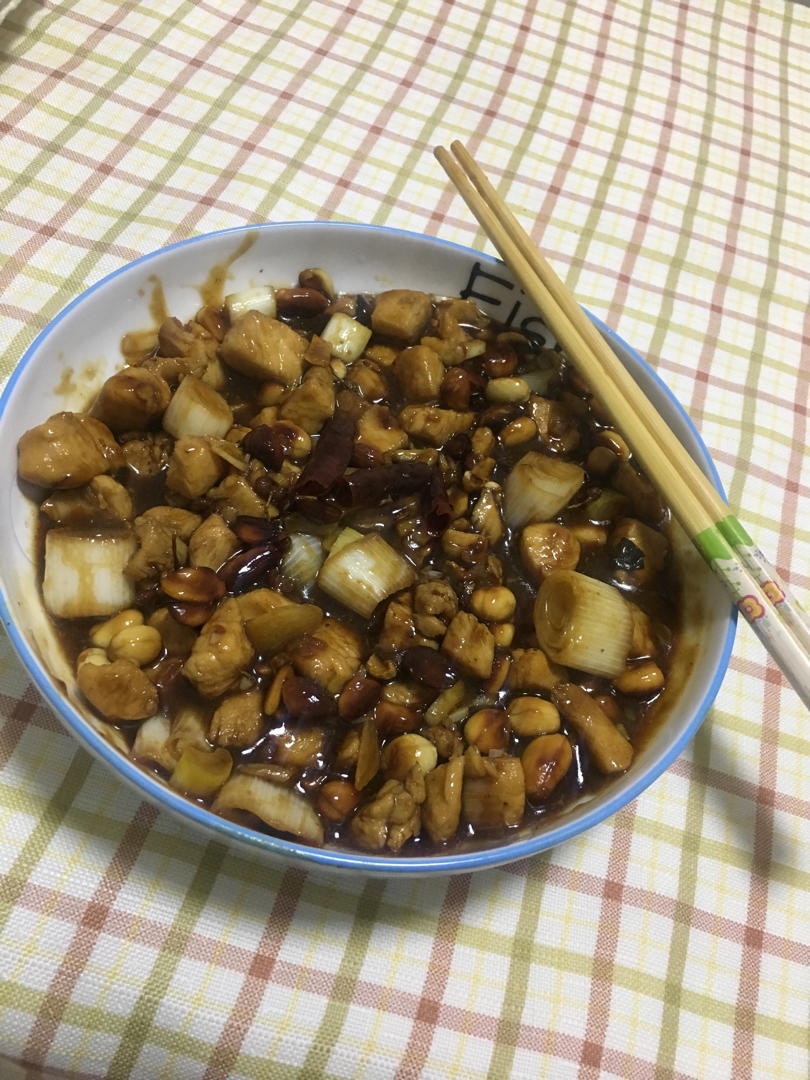 传统宫保鸡丁