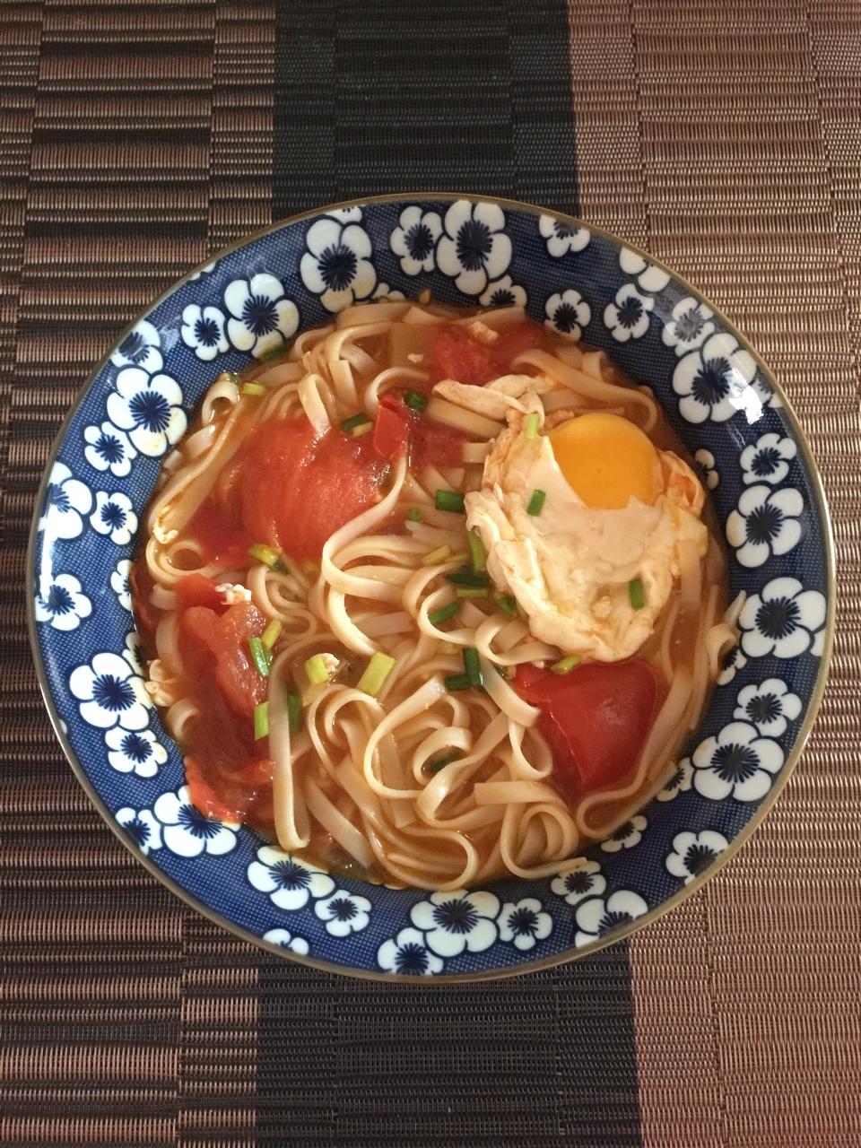 西红柿鸡蛋面