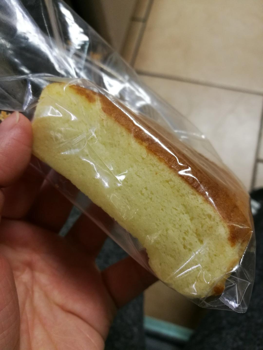 烤箱做蛋糕（戚风蛋糕的做法）