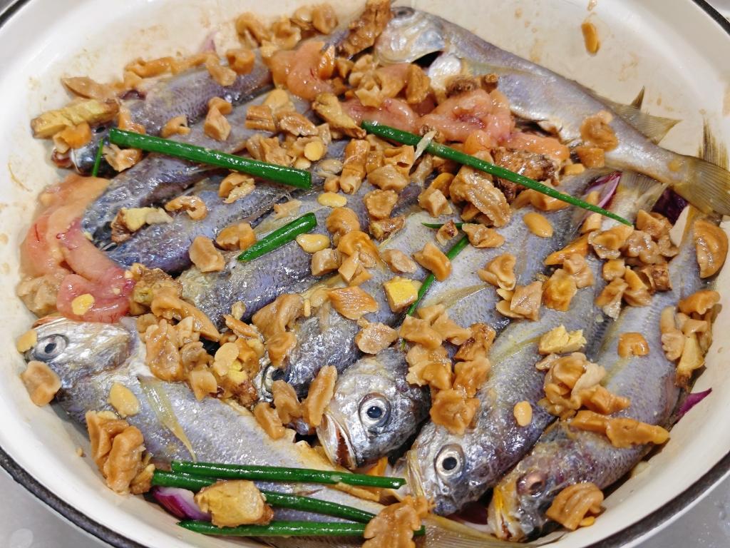 家烧小黄鱼