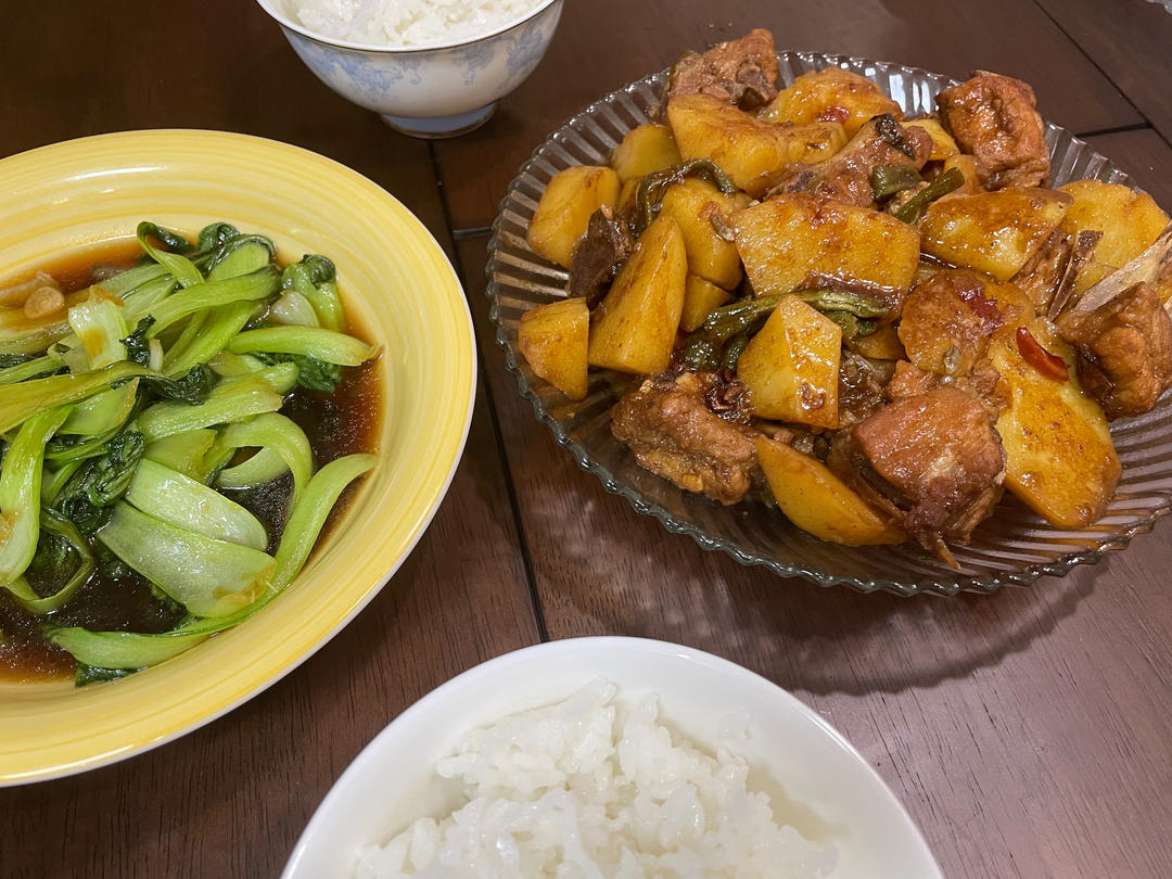 红烧排骨炖豆角