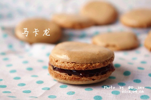 马卡龙(杏仁蛋白糖饼)