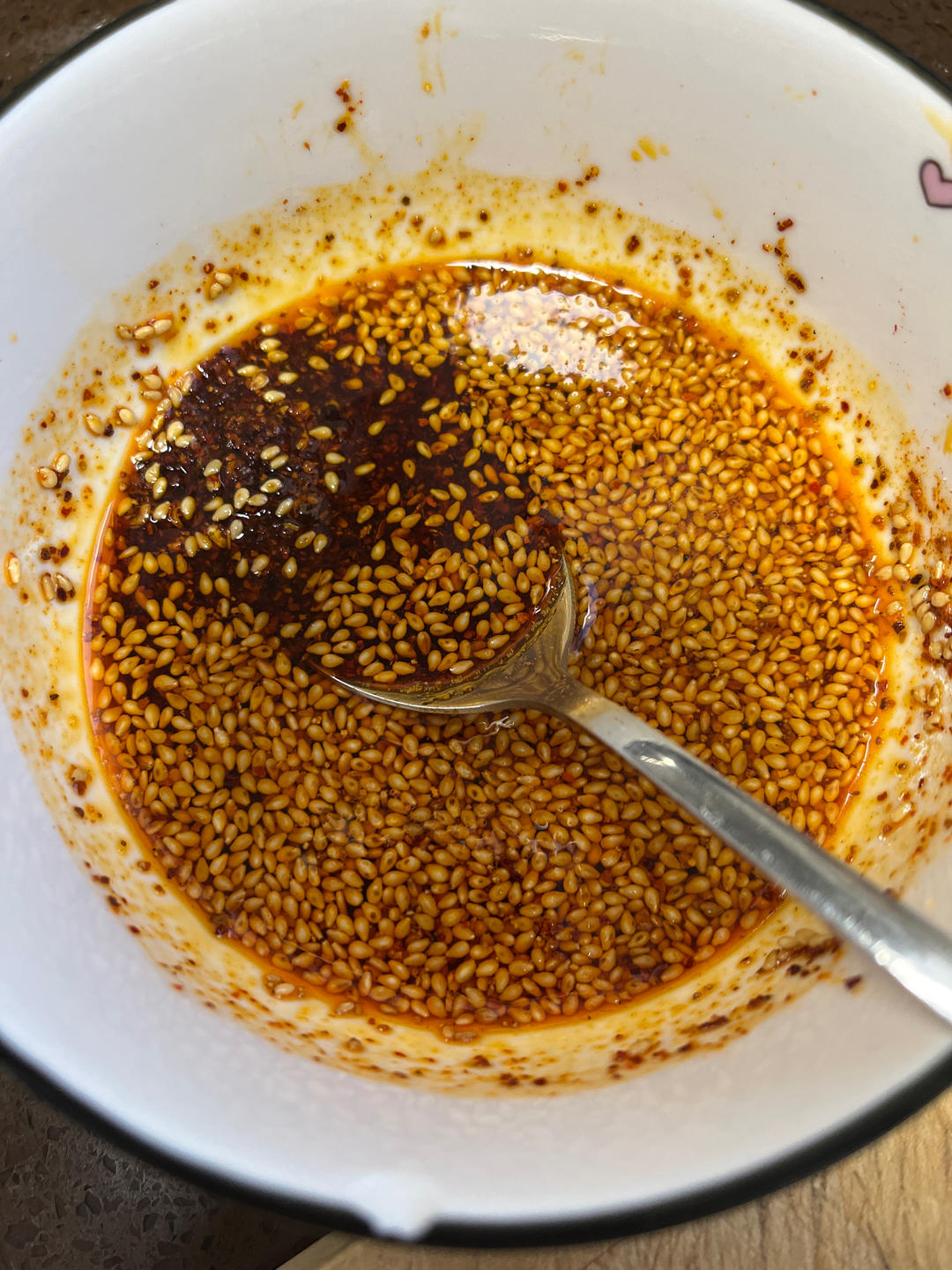 “家常改良简易版”油泼辣子！刚泼完满屋那个香啊