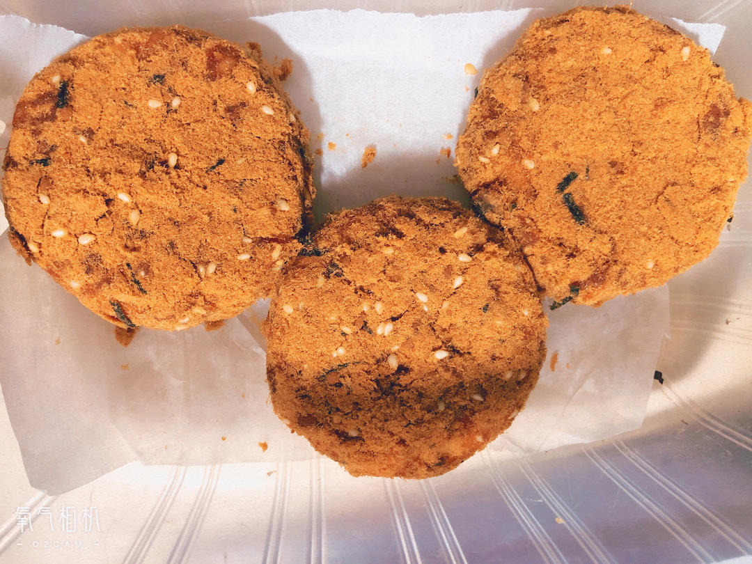 美味海苔肉松小贝