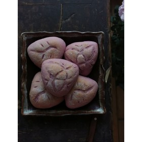 【两种造型】美美的紫薯香芋面包