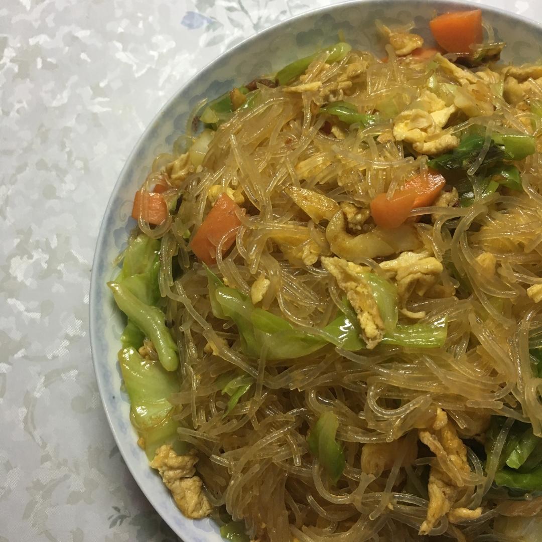 包菜粉丝炒鸡蛋