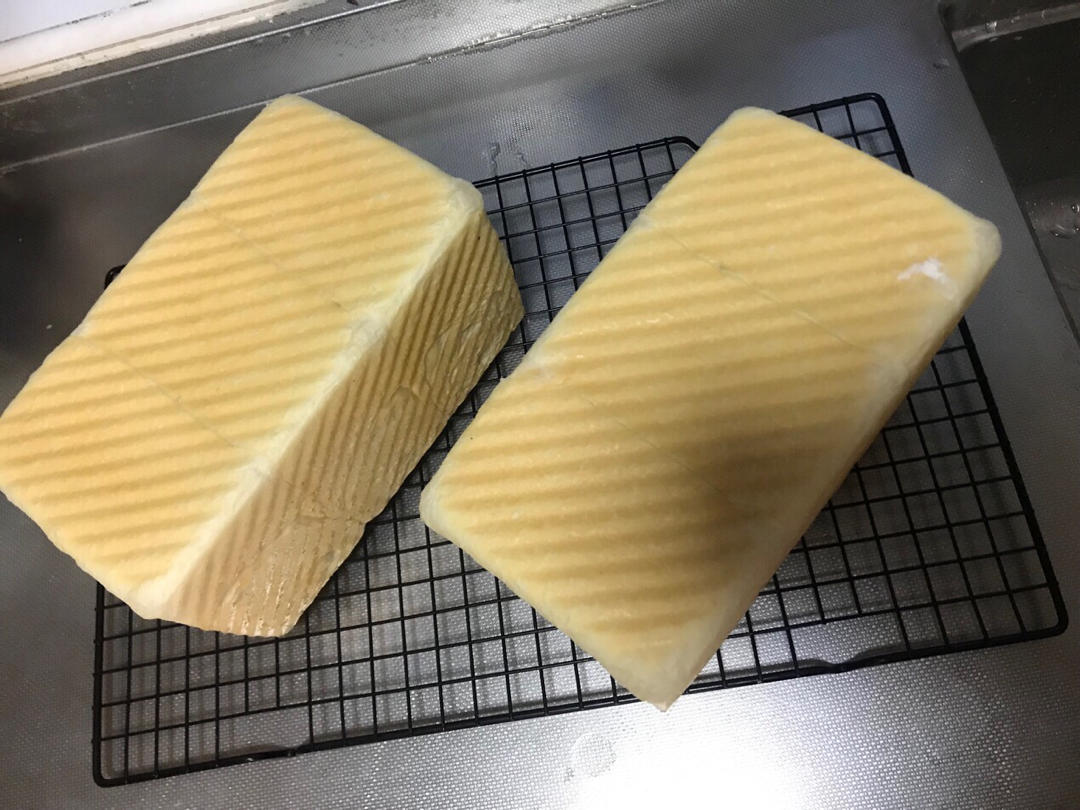 椰子油软白吐司100%拉丝