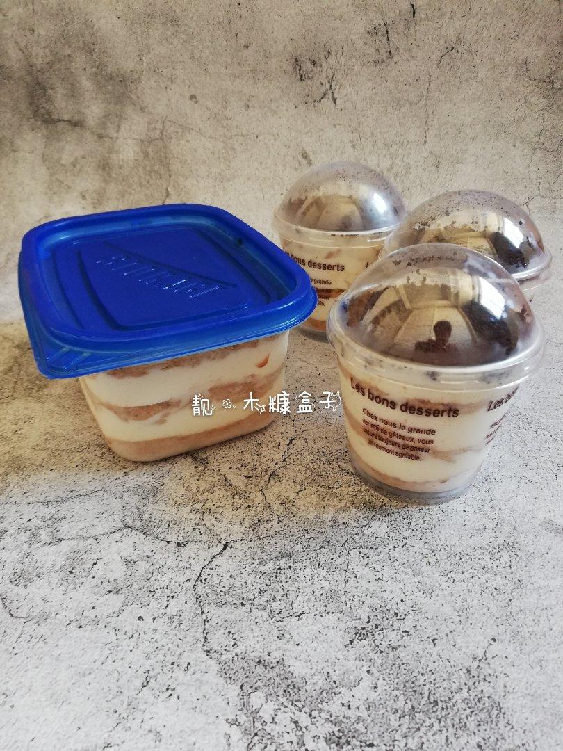 双色木糠盒子蛋糕