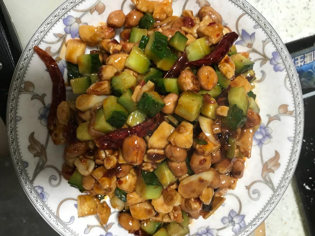 【中餐厅】亮大厨教做宫保鸡丁『多图详解』