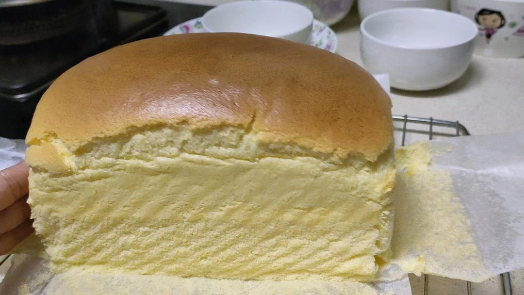 堪比柯基屁股
爆浆芝士🧀古早蛋糕