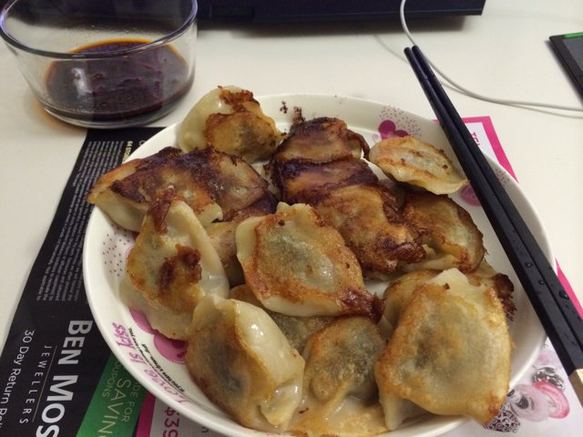 脆底煎饺
